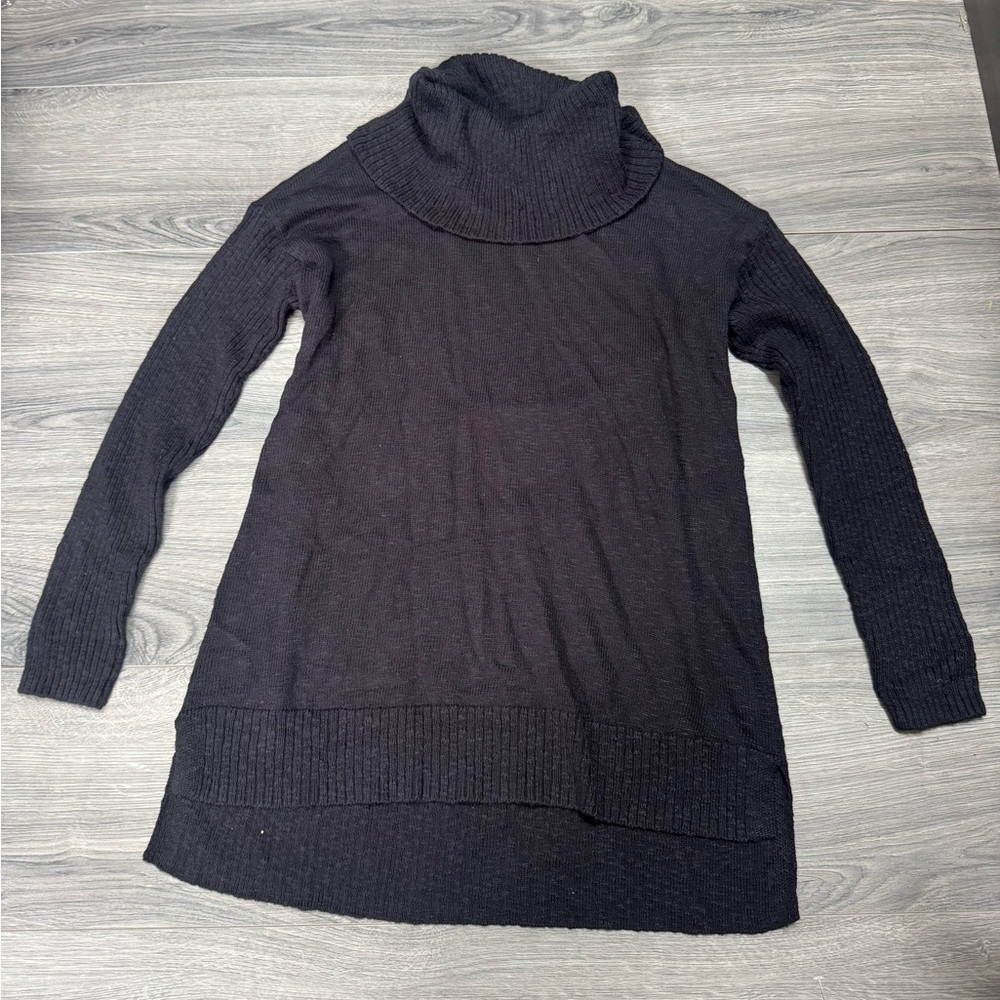 Wonderly Charcoal Turtleneck Sweater